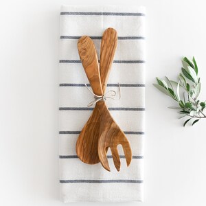 Olive Wood Salad Set (25cm) | 100% Greek Olive Wood | Eco friendly |Wooden Kitchen Utensil | Perfect for Gift