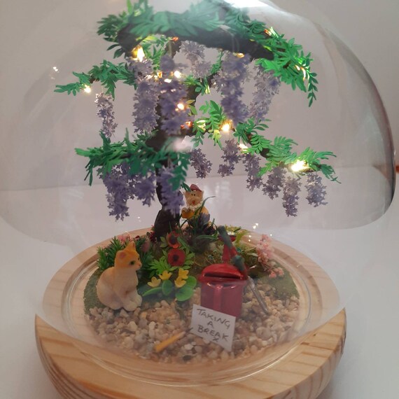 Tree scene 2024 table lamp