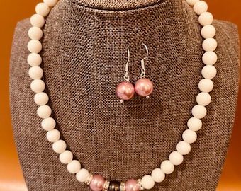 Mila beautiful white sponge coral beads necklace set
