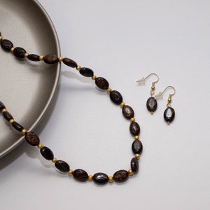 Selina beautiful bronzite necklace set