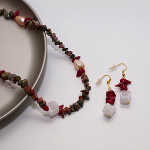 Kesha beautiful summer necklace set