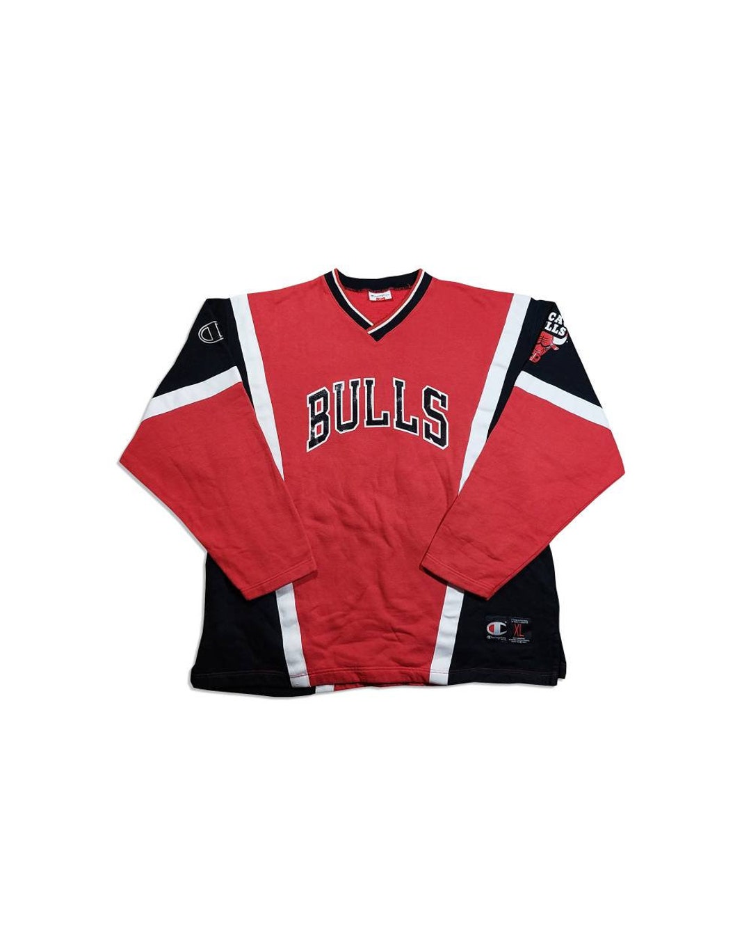 Vintage Faded Chicago Bulls Hoodie in Cherry Red