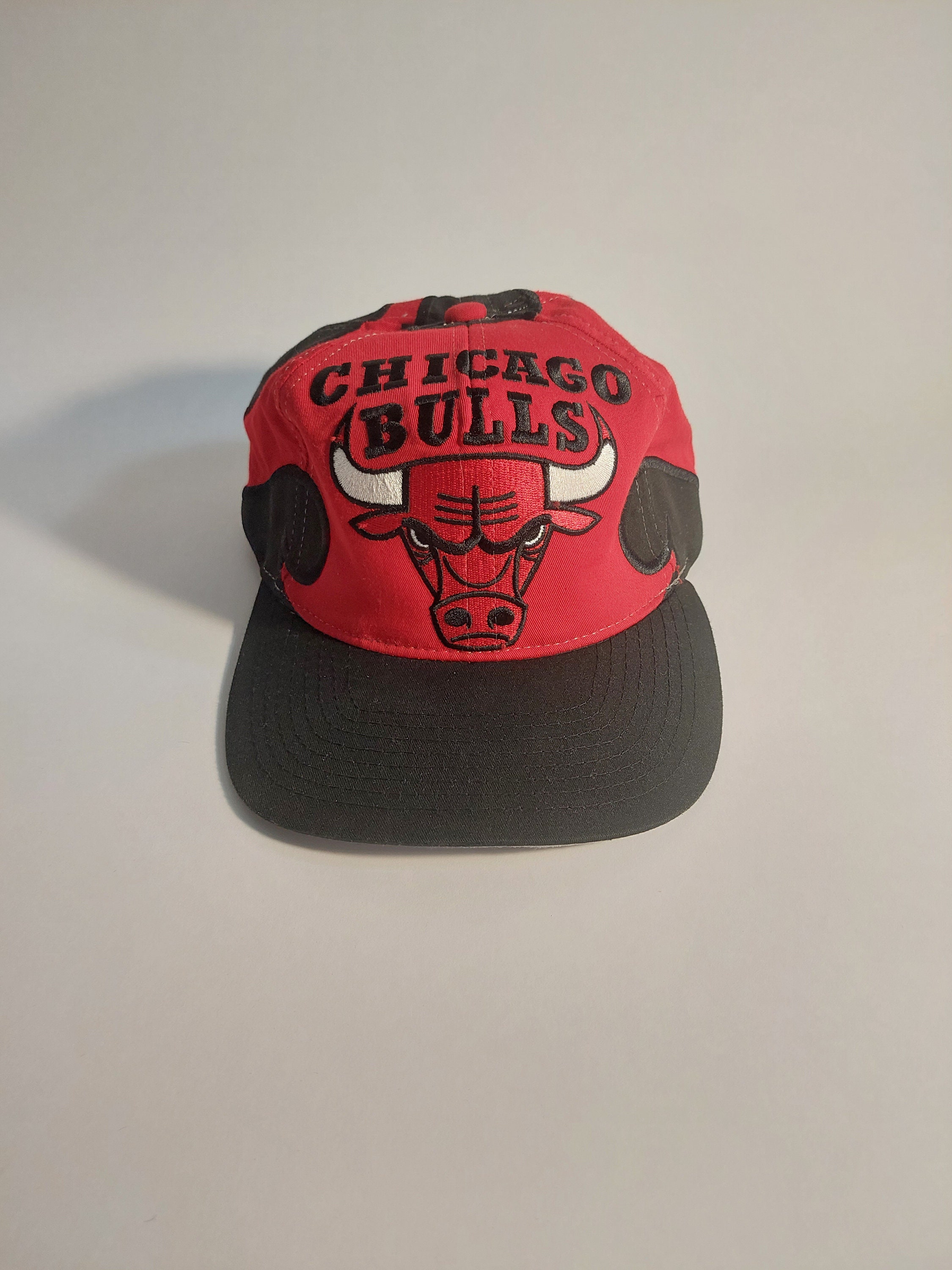 VINTAGE KC Crown Chicago Bulls Hat Snapback Champions NBA Back to Back Hat