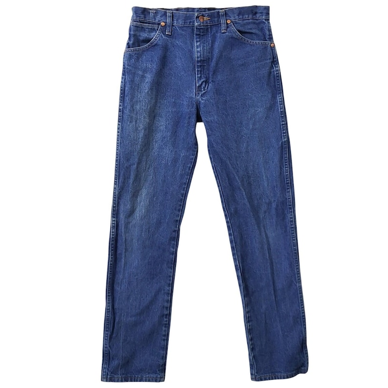 Pantalones vaqueros Wrangler Cowboy Cut para hombre, talla 30x32, mezclilla azul, corte original, hechos en México. imagen 3