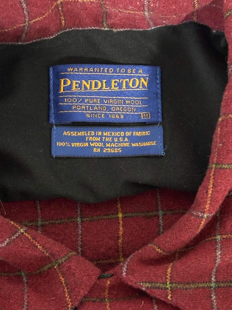 Vintage Pendleton Wool Flannel Shirt Men Size Medium Red / Black Plaid Pockets image 5