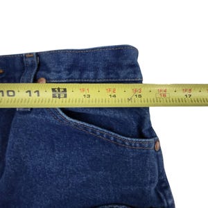 Pantalones vaqueros Wrangler Cowboy Cut para hombre, talla 30x32, mezclilla azul, corte original, hechos en México. imagen 7