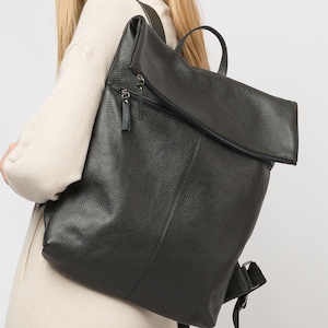 Très grand sac à dos en cuir/Sac à dos en cuir/Sac à dos de couleur noire/Sac unisexe.