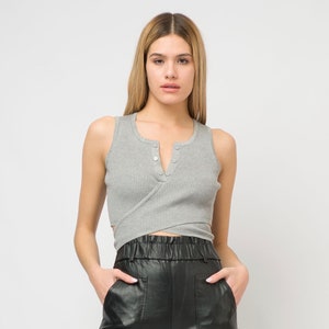 Aesthetic Ribbed V Neck Top/Women  Crop Top/Stretchy Ribbed Top With Back Binding