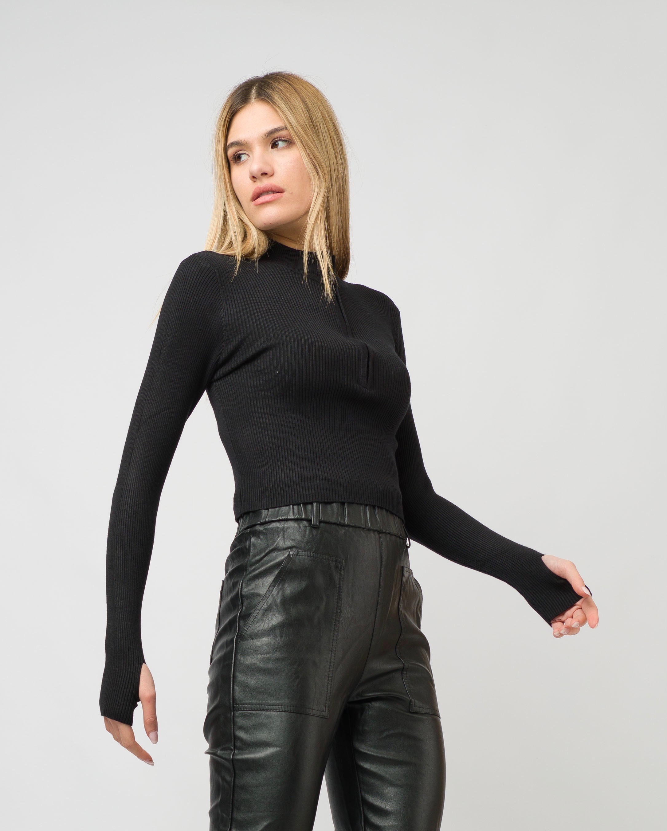 トップス ZIP UP TURTLE KNIT TOPS RIBBED KNIT TURTLE NECK ZIP TOP – R H U D E