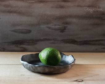 Handmade Black Pottery Dish for Snacks Ceramic Japandi Style Plate Unglazed Key Tray Imperfect Beauty Nordic Modern Minimalist