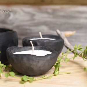Soy Wax Candle in Black Ceramic Holder for Romantic Evening Mood Reusable Black Pottery Decoration Nordic Minimalist Rustic Primitive