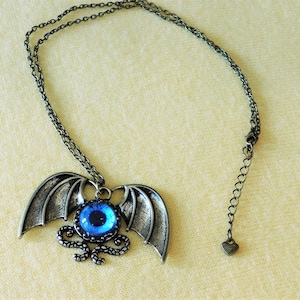 batwing necklace, cat&#39;s eye,  bronze, unisex jewelry, gifts, steampunk, #1215