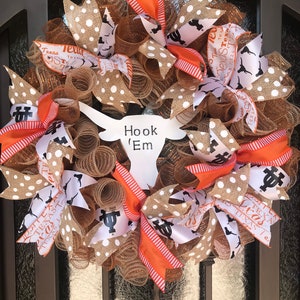 University of Texas Wreath