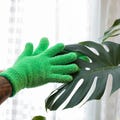 Leaf-Shining Microfiber Gloves - Gentle Cleaning for Foliage - Ultra-Soft Microfiber for Dust Removal