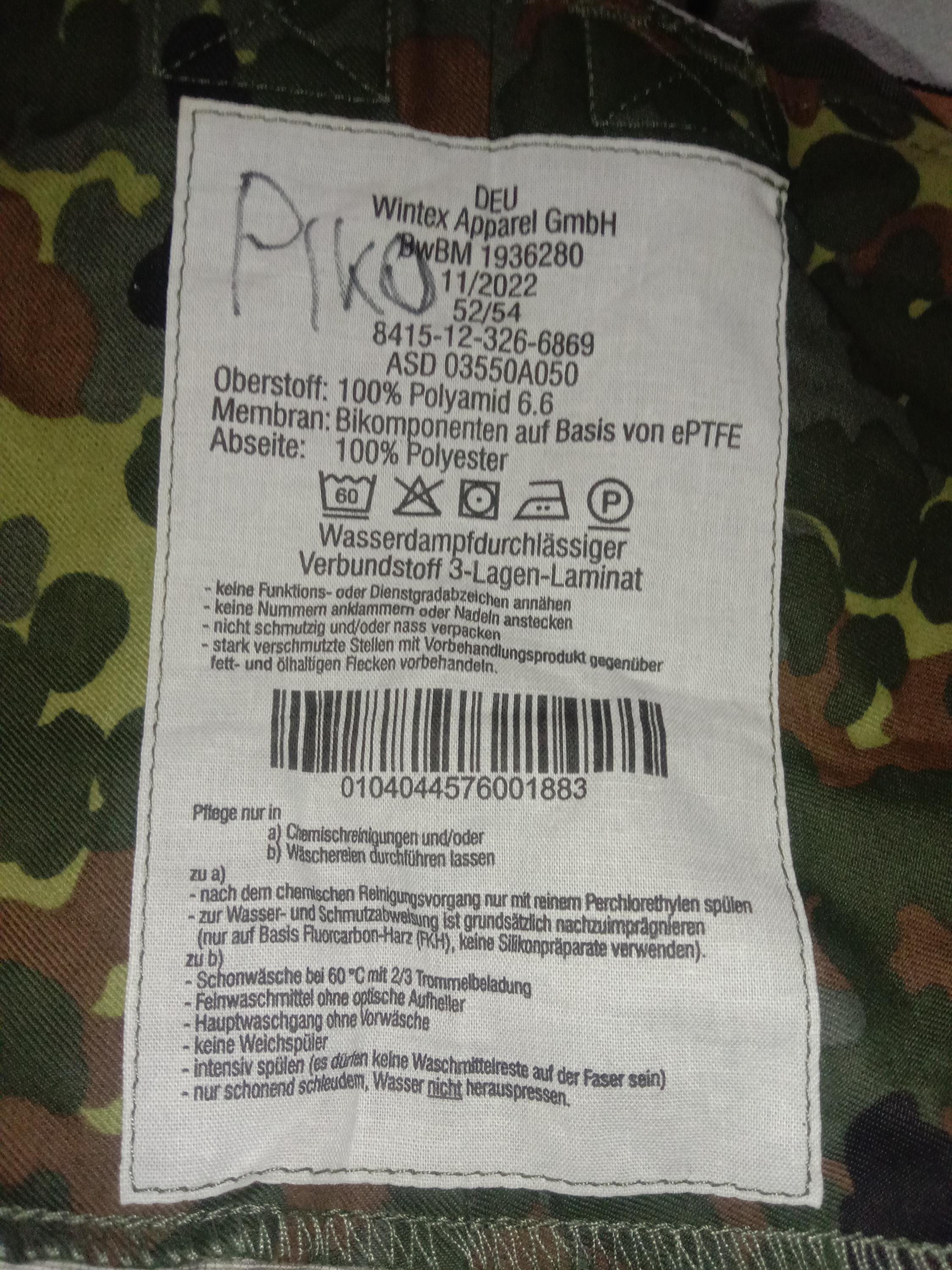 新古品 ドイツ軍 ドイツ連邦軍余剰品 雨天用 ハードシェル 通気性 