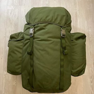 Ukrainian army issue military surplus military rucksack Source Virtus Bergen olive