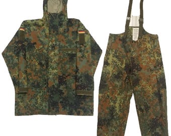 Parka y pantalón de traje de membrana transpirable, resistente a la intemperie, para clima húmedo, excedente de la Bundeswehr del ejército alemán, nuevo y antiguo, camuflaje Flecktarn, talla 52-54 (L)