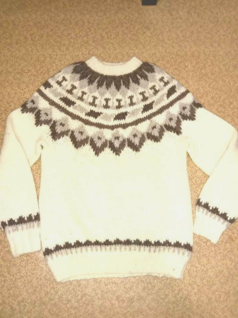 Vintage Knitting Pattern Classic Nordic Icelandic Sweater