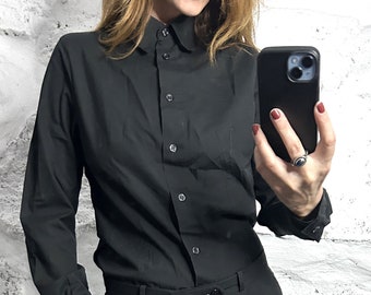 Haut noir chic / chemise à col droit / haut de travail / chemise élégante minimaliste / chemisier gothique formel - grand