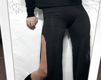 Calça preta flare com fenda: Calça gótica elástica - Tamanho XS