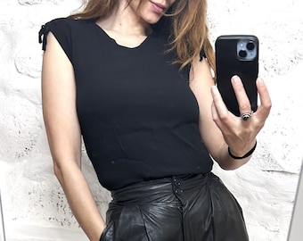 90s Minimal Schwarzes Ärmelloses Top, Gothic, Alternative, klassische Bluse, Größe S