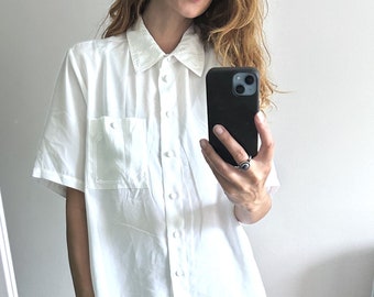 Elegant White Shirt With Open Bust Pocket / Minimal Vintage Blouse / Lady Formal Short Sleeve Shirt - Large