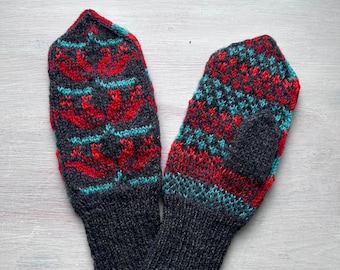 Red Tulips Mitts / Folk ornaments Mittens / Handknitted Gift / Christmas Time / Old School Knitwear /