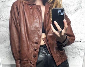 Women Vintage Leather Jacket / Short Bomber Jacket / 80s Leather Parka / Street Style / Vintage 80's Bomber - Small