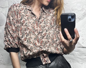 Retro Beautiful Blouse / Printed Top / Short Blouse / Short Sleeve Top / Boho Blouse / Vintage Patterned Top - Small