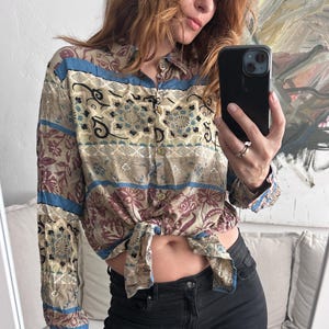 Vintage 80s Viscose Blouse: Colorful Floral Print, Long Sleeve Buttoned Shirt - L