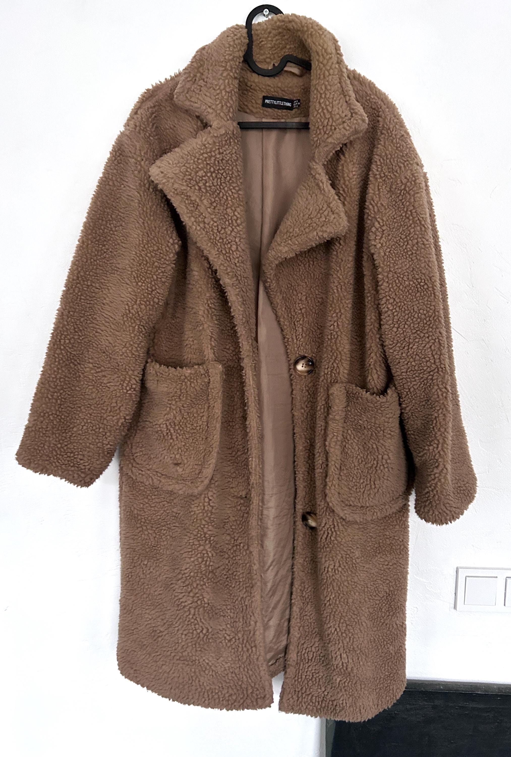 Vintage Beige Teddy Coat: Mid-length Faux Fur Jacket (XS/S