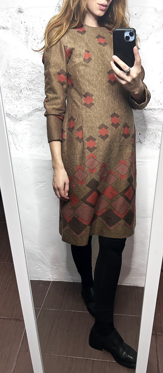70s Brown Geo Print Dress: Vintage Sheath, Long Sleeved, Knee Length - Medium