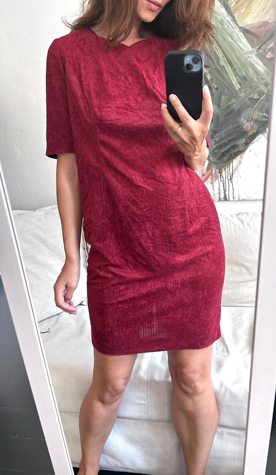 short sleeve red shift dress Vintage Red Shift Dress: Minimalist Short Sleeve Cocktail Dress - M