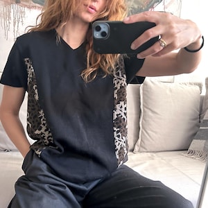 90s Knit Leopard Print Blouse: Wool Blend Short Sleeve Top