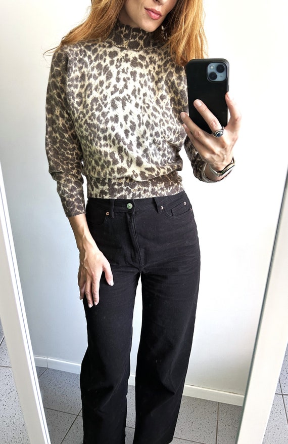 Leopard Crop Sweater / Rockabilly Top / Pin Up Gi… - image 1