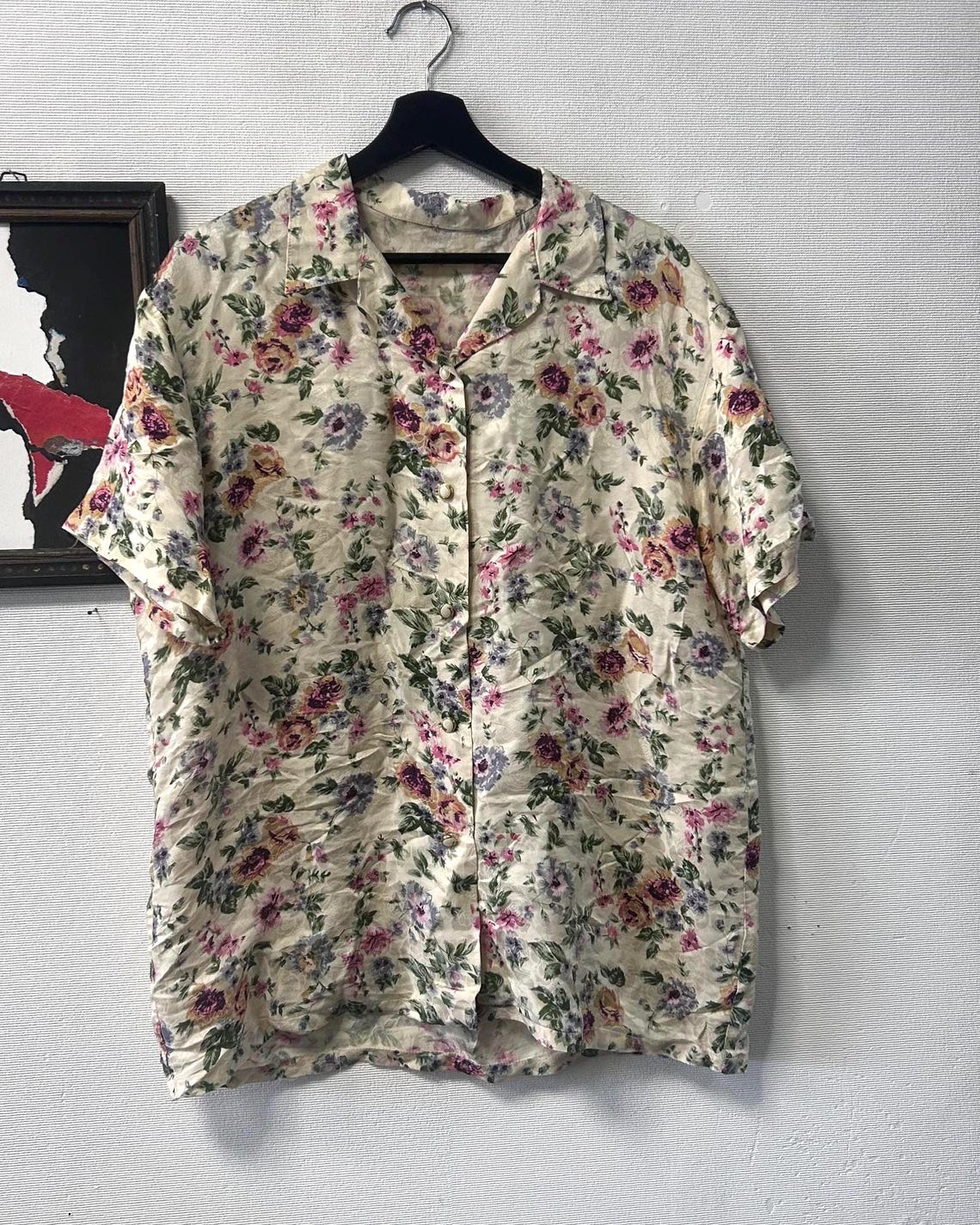 70s Silk White Floral Woman Shirt With Button Up Top Closure, Size L, foto 2 di 5