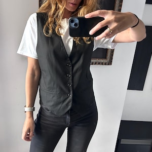 Vintage Black Satin Back Vest: Unisex 90s Minimalist Style  display picture 1