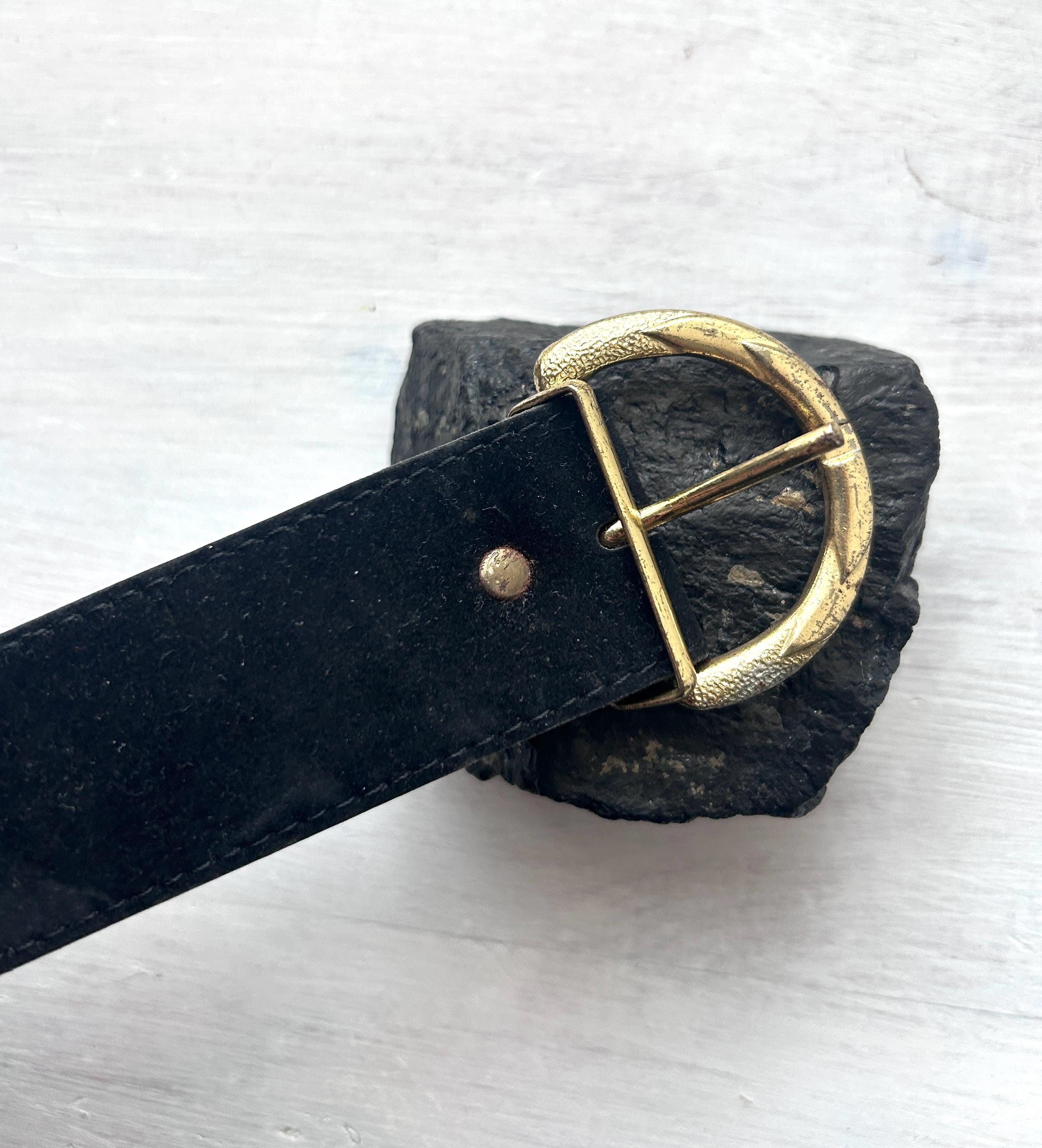 90s Glam Black Suede Belt With Round Gold Metal Buckle - Etsy display picture 1