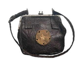 Vintage 70s Embossed Purse with Metal Frame, Kiss Lock Shoulder Bag