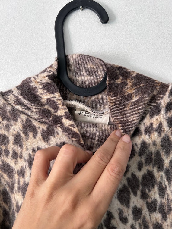 Leopard Crop Sweater / Rockabilly Top / Pin Up Gi… - image 7