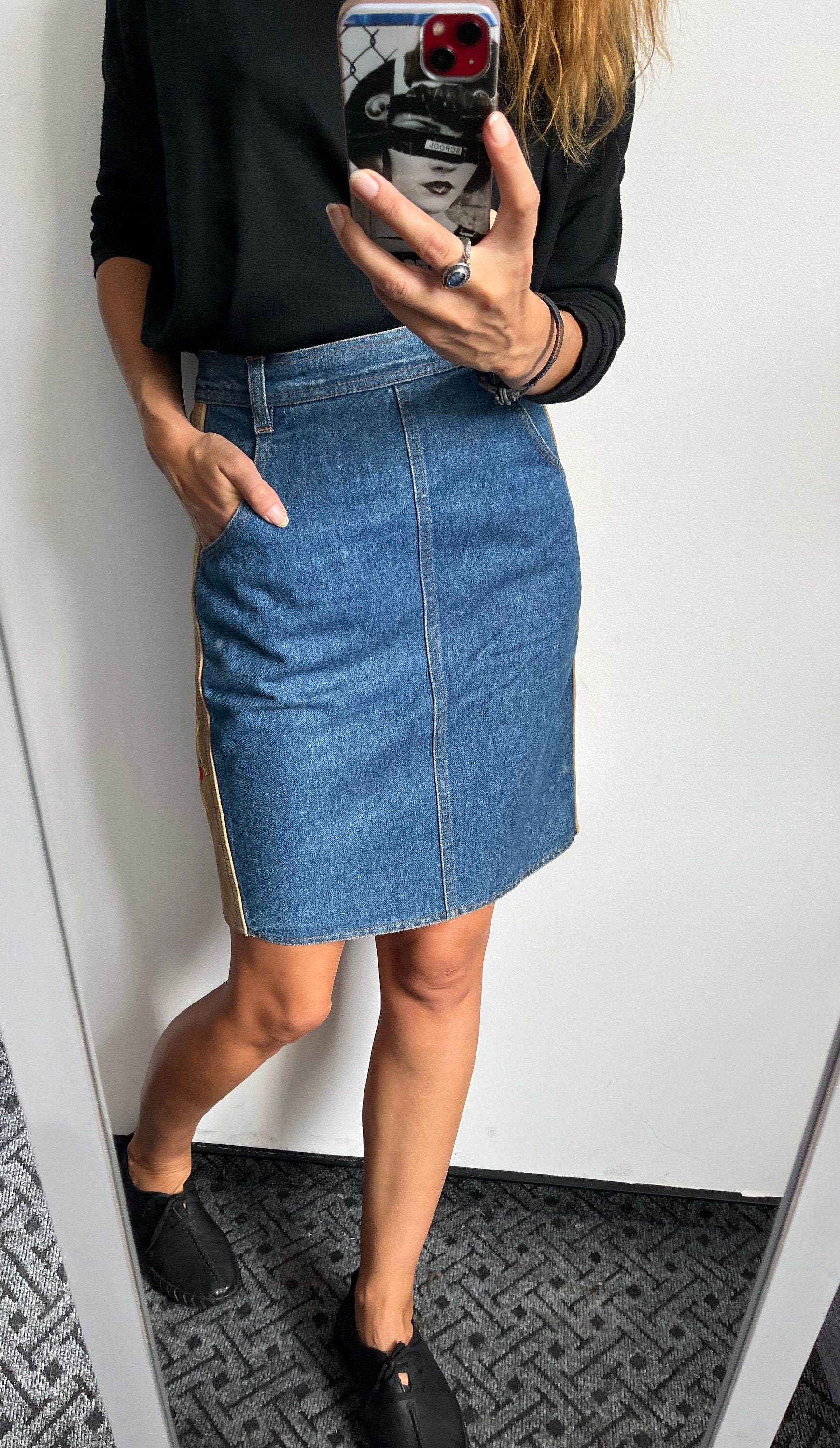 Denim Pencil Skirt With Embroidery Sides / Knee Length Skirt