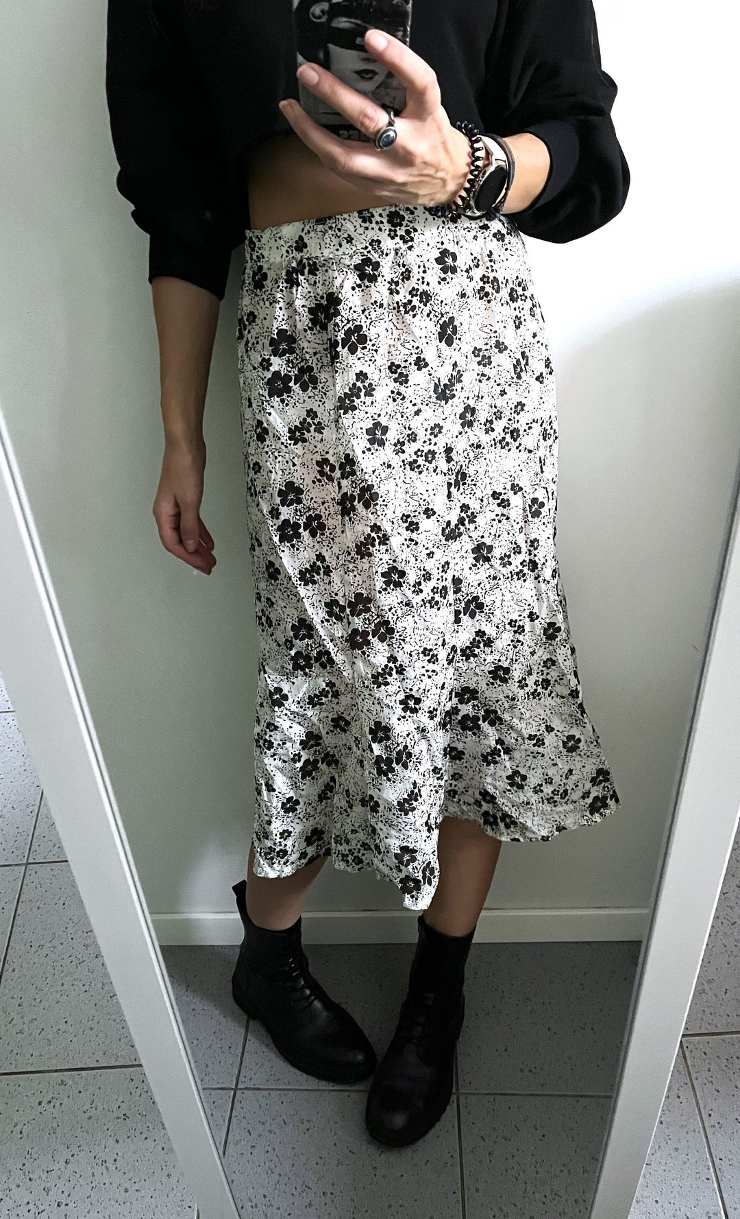 Sans tambour ni trompette: JUPE NOIRE POUR NUIT BLANCHE