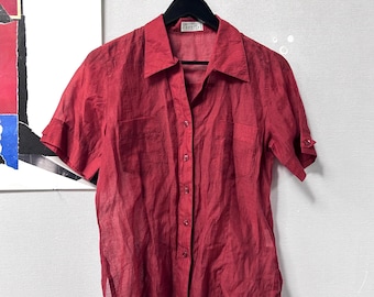 Rode blouse uit de jaren 70 met korte mouwen, katoenen blouse met knoopsluiting, maat S/36