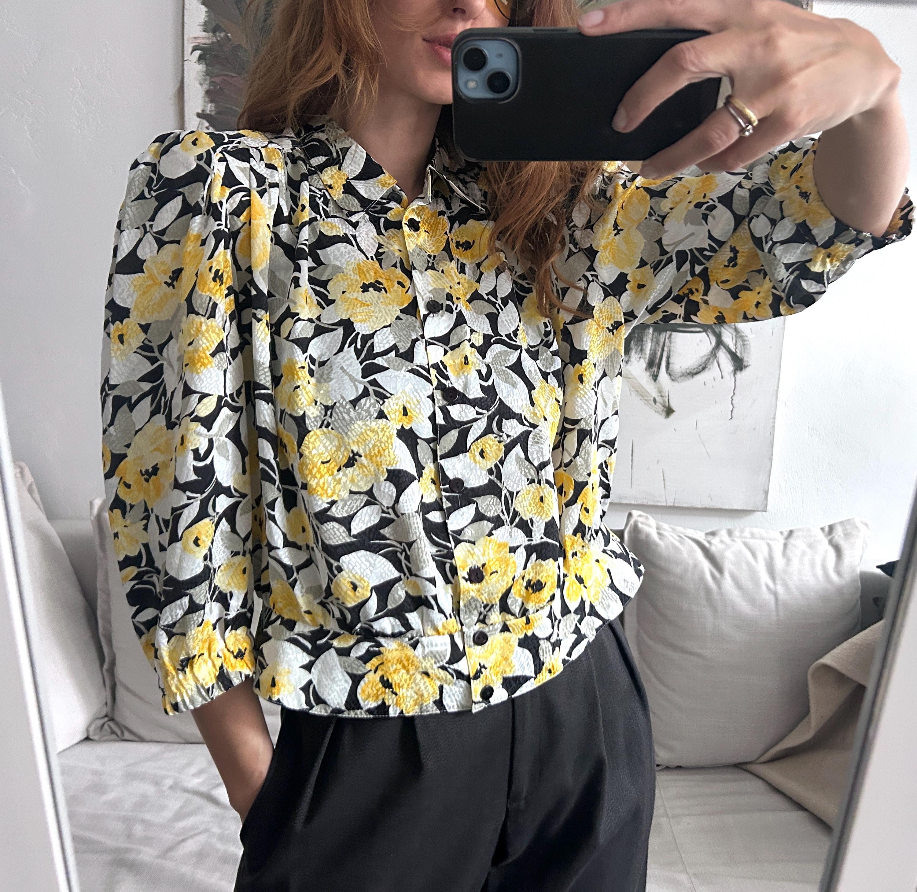 80s Floral Blouse: Vintage Yellow Blossom Print, Buttoned Crop Top