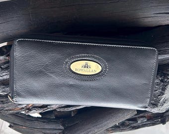 90s Leather Round Zip Wallet, Grunge Long Purse, Classic Organizer 90s Leather Round Zip Wallet, Grunge Long Purse, Classic Organizer