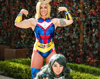 Impresión de cosplay de All Might y Deku