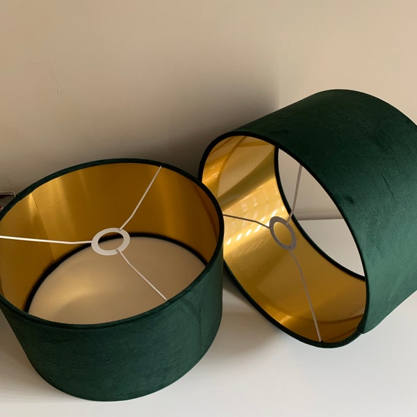 Neue grüne Lampenschirm Deckenschirme Tisch und Boden Lampenschirm Samt Stoff Handmade mit gebürstetem Gold und Silber Futter.