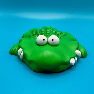 Alligator Sculpture