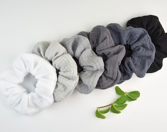 2 Größen Scrunchie Musselin / Zopfgummi / Haargummi / weiß / hellgrau / grau / dunkelgrau / anthrazit / schwarz / einfarbig / uni