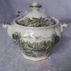 Vintage Staffordshire England Heritage Ridgway China Sugar Bowl w/ Lid